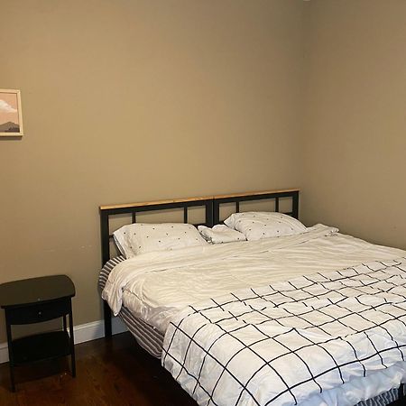 Quiet Apt Only 15 Mins Away From Midtown Manhattan Джърси Сити Екстериор снимка